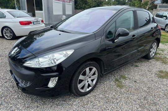 Peugeot 308 1,6 hdi bvm 6 occasion en vente à Wittenheim 
								
