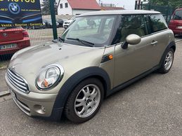 Mini Cooper BVA diesel tres bon etat occasion en vente à Wittenheim 
											